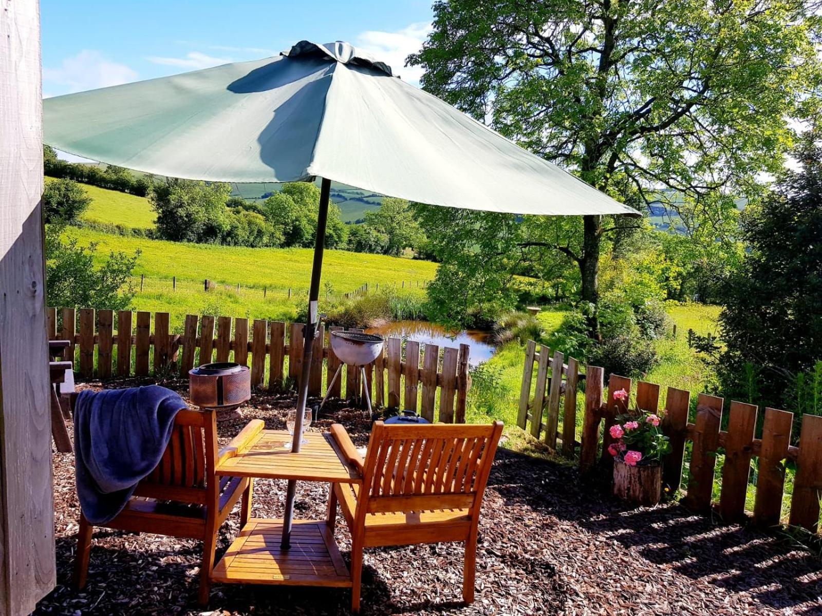 Eco Accommodation Cornflower Holiday 克雷文阿姆斯 外观 照片