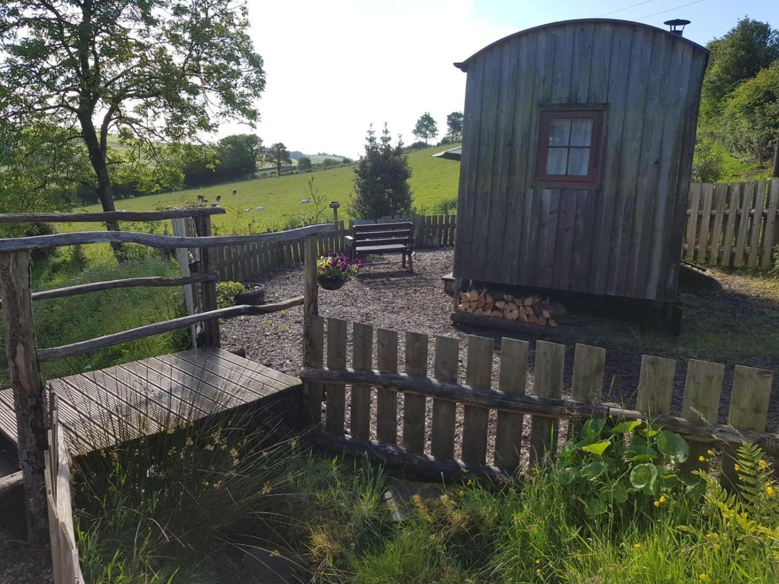 Eco Accommodation Cornflower Holiday 克雷文阿姆斯 外观 照片